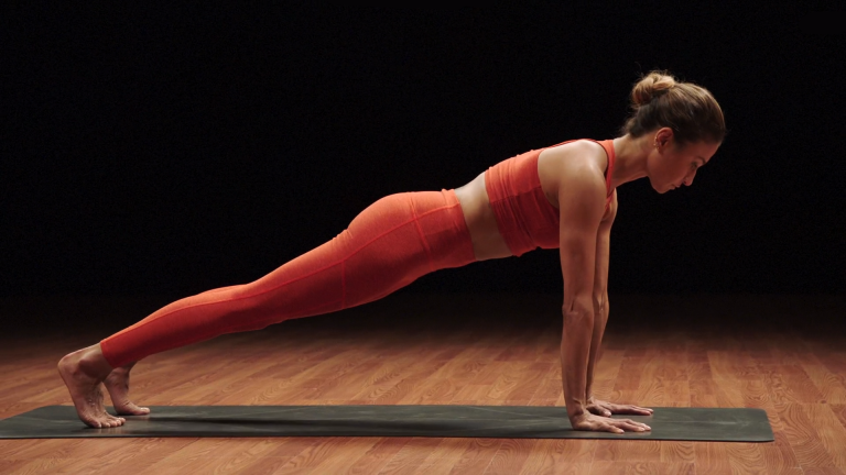 Mastering the Yoga Plank Pose for a Strong Core