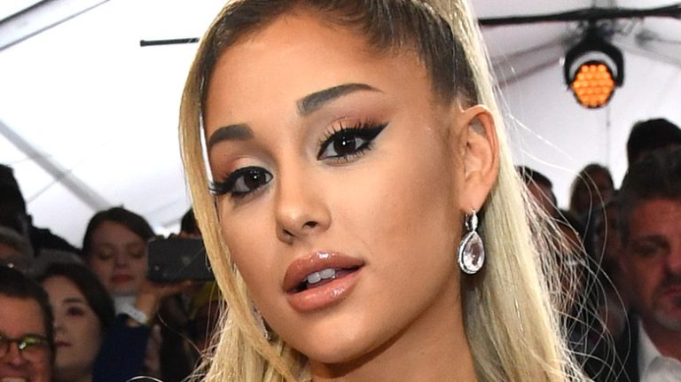 Ariana Grande's Simple 2-Step Workout Routine