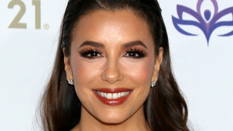 Replicate Eva Longoria's Effective Upper Body Workout Routine