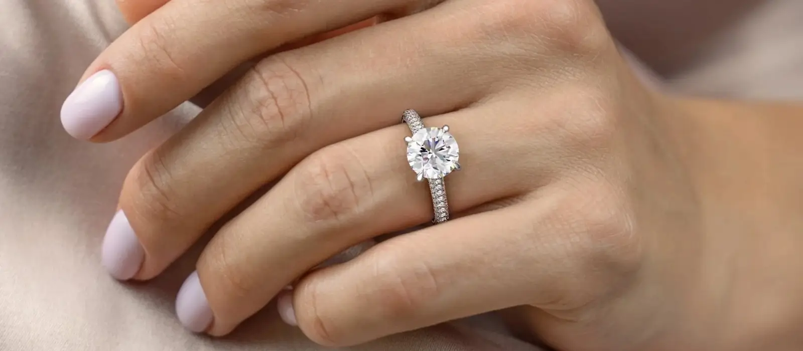 engagement rings with moissanite